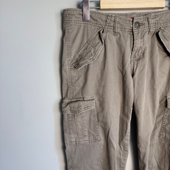 Vintage Union Bay Low Rise Corduroy Cargo Pants Beige/Tan 7 Flap Pockets Y2K 90s - Picture 3 of 16